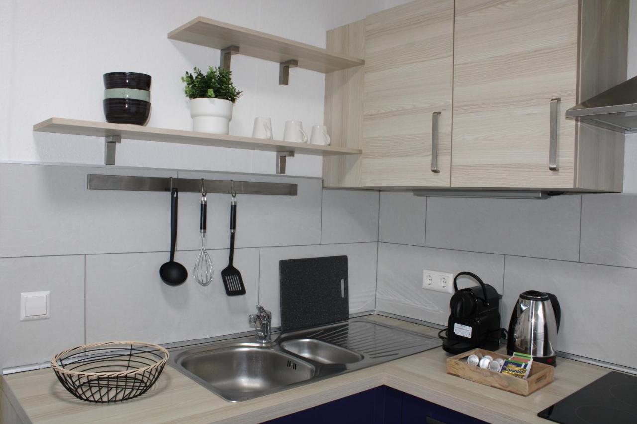 Zentrales Schickes Apartment ไฮล์บรอนน์ ภายนอก รูปภาพ